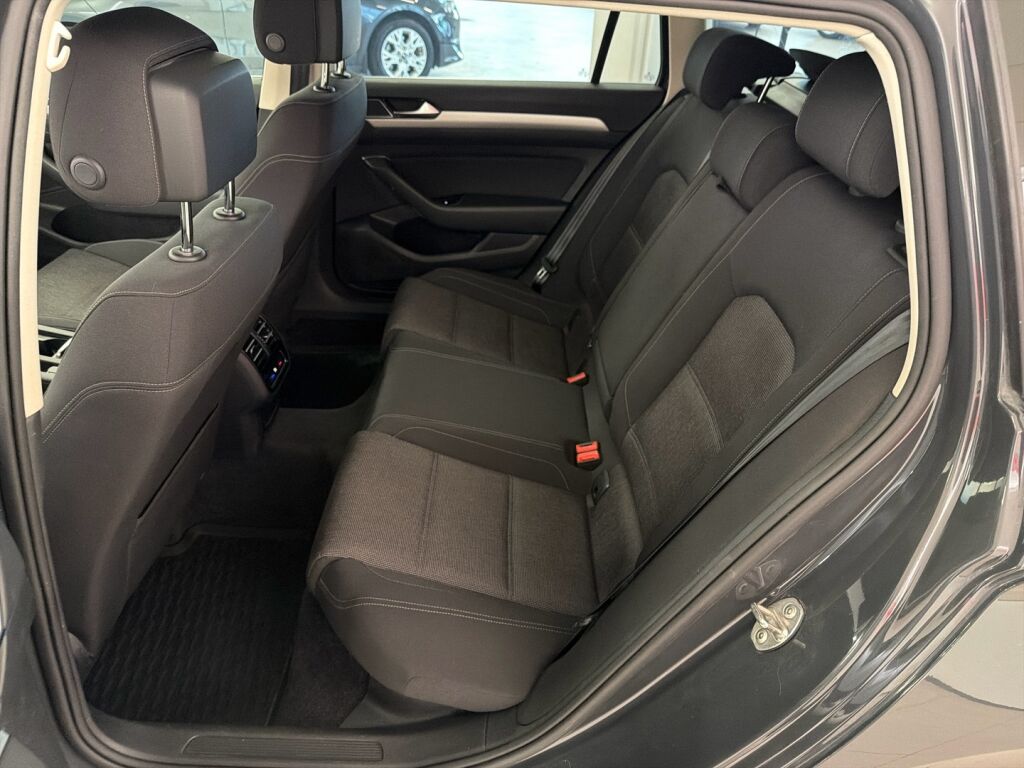 Volkswagen Passat 2018 Harmaa