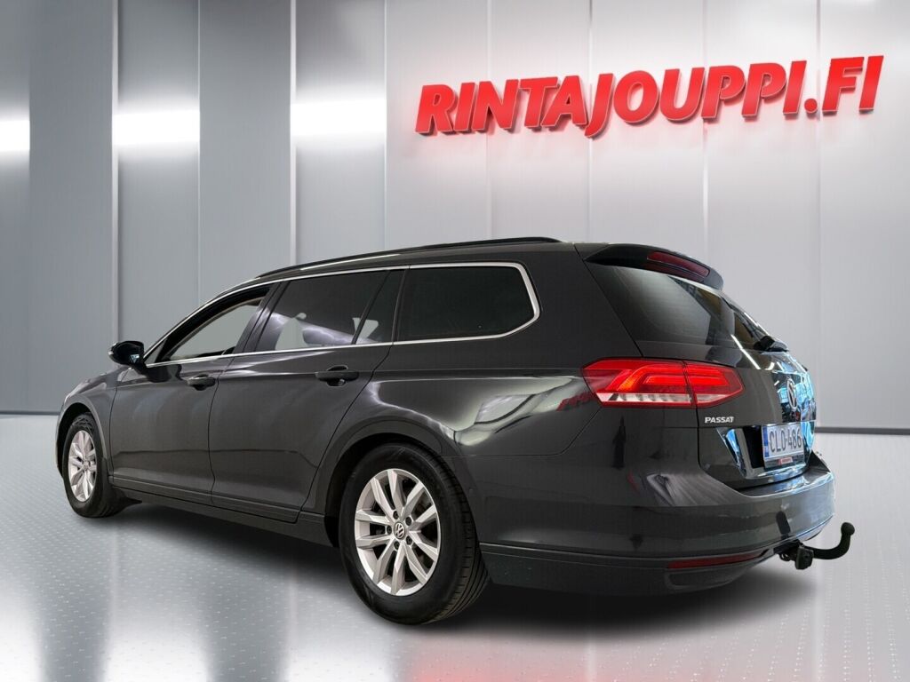 Volkswagen Passat 2018 Harmaa