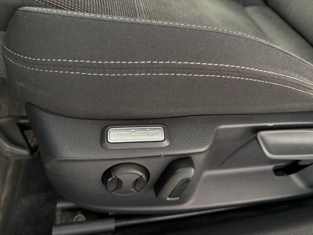 Volkswagen Passat 2018 Harmaa