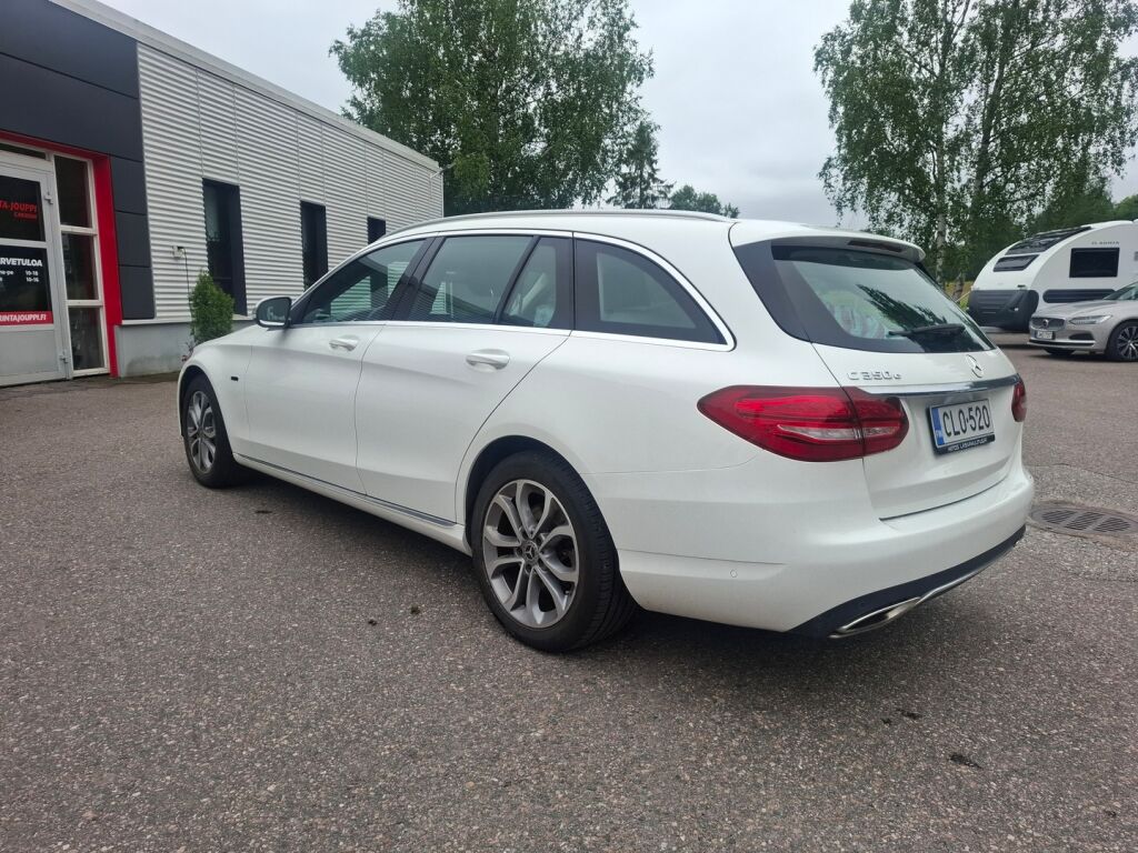 Mercedes-Benz C 2018 Valkoinen