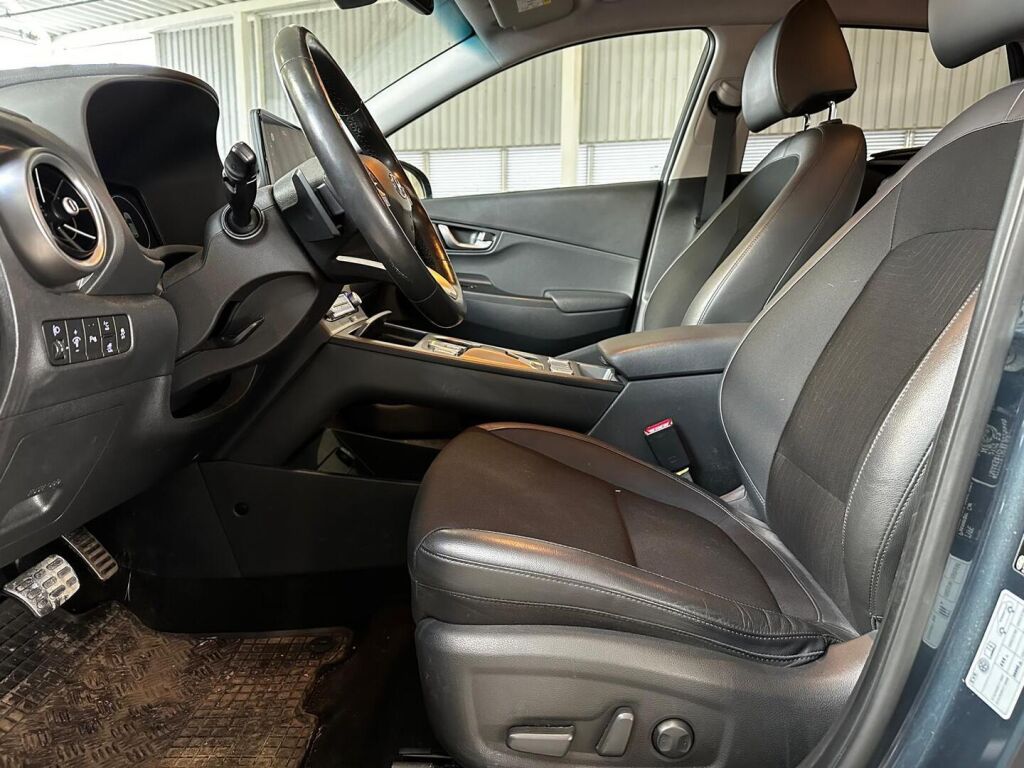 Hyundai KONA 2021 Harmaa