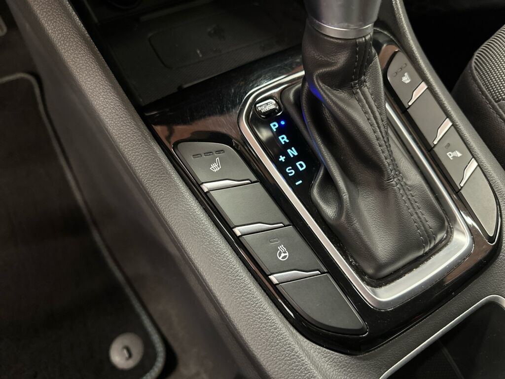 Hyundai IONIQ hybrid 2018 Sininen