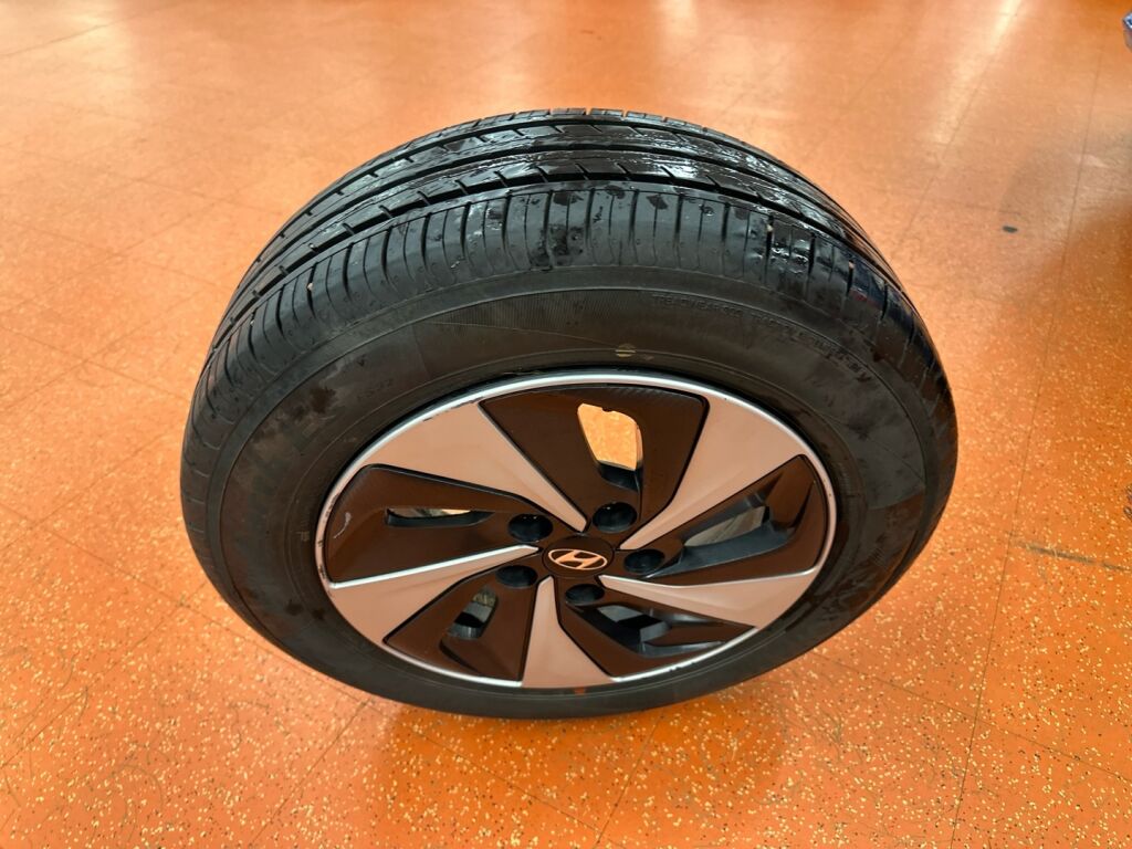 Hyundai IONIQ hybrid 2018 Sininen