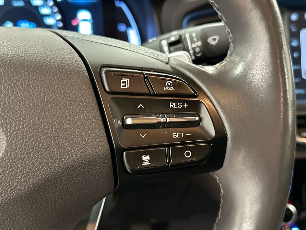 Hyundai IONIQ hybrid 2018 Sininen