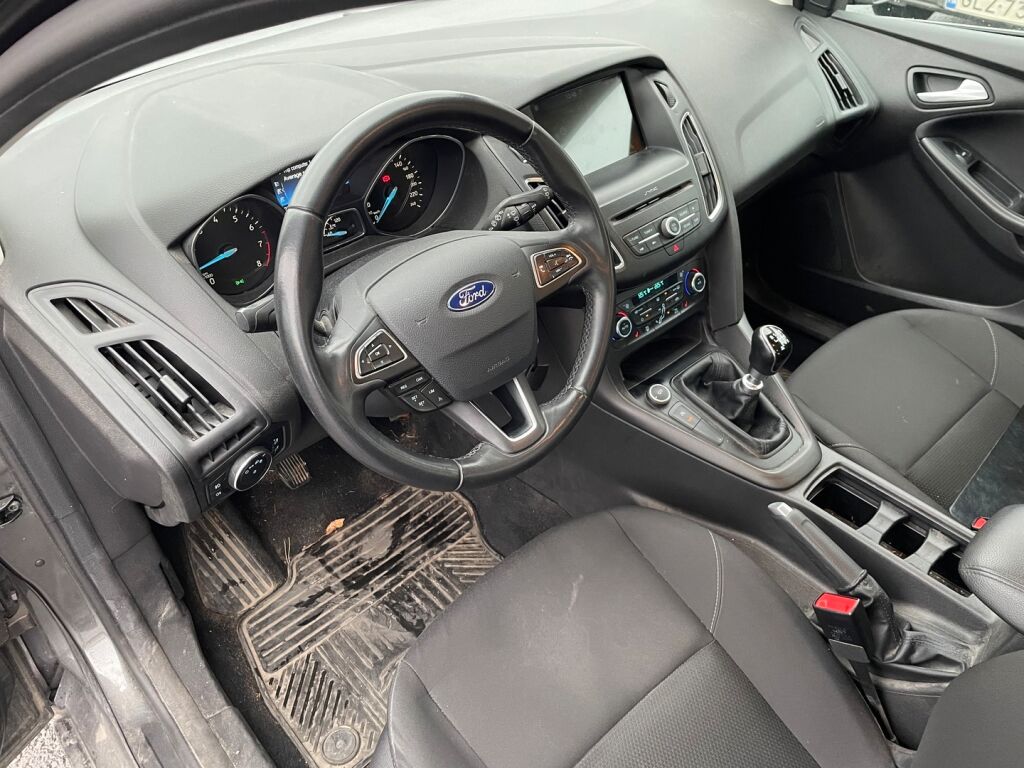 Ford Focus 2018 Harmaa