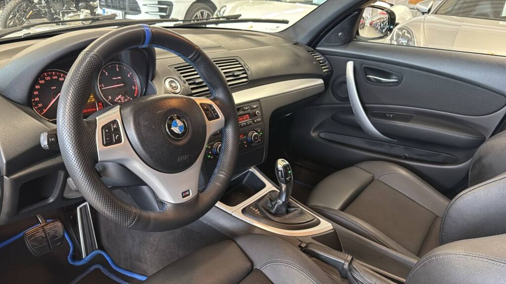 BMW 120 2010 Valkoinen