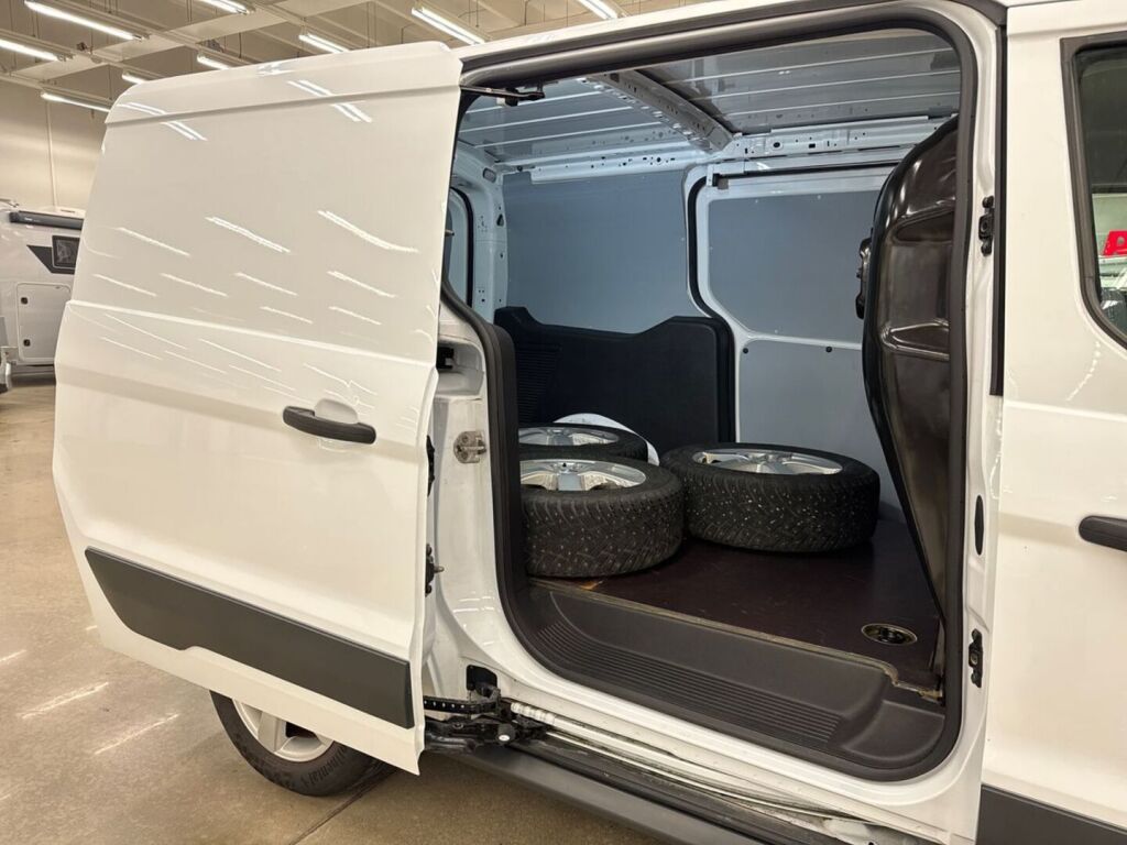 Ford Transit Connect 2015, kuva 6/24