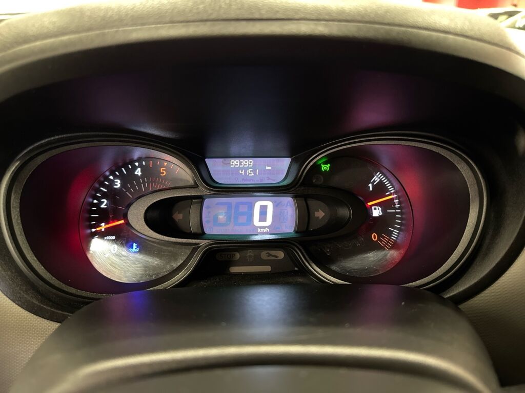 Renault Trafic 2018 Valkoinen