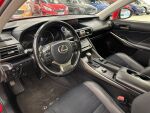 Lexus IS 2018 Punainen