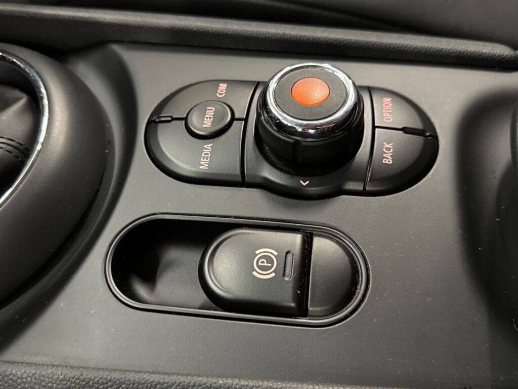 Mini Clubman 2019 Hopea
