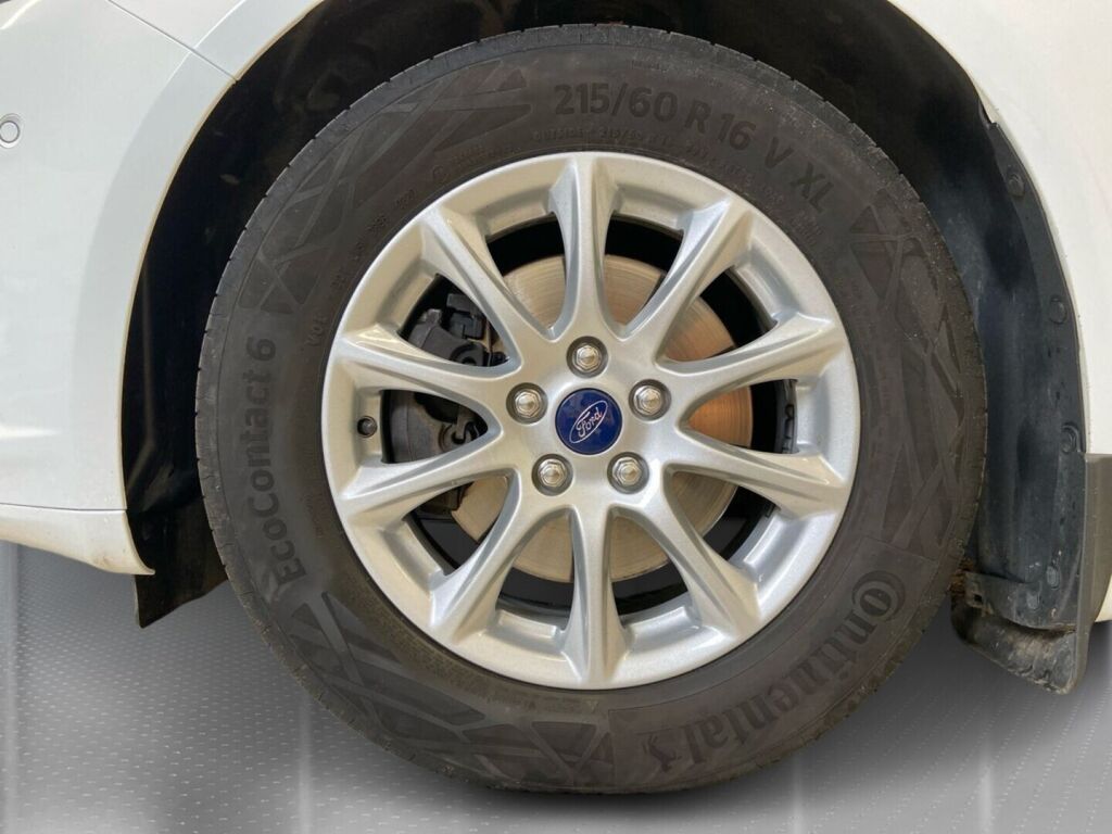 Ford Mondeo 2018 Valkoinen