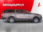 Mitsubishi L200 2015 Ruskea (beige)