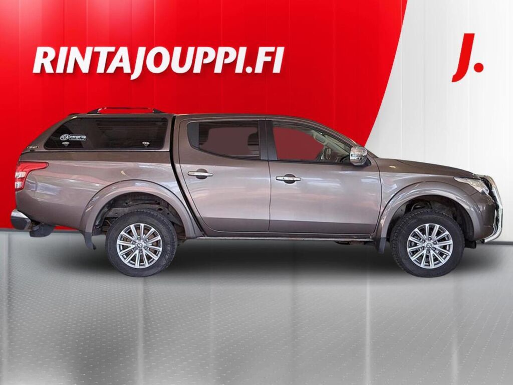 Mitsubishi L200 2015 Ruskea (beige)