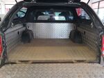 Mitsubishi L200 2015 Ruskea (beige)