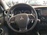 Mitsubishi L200 2015 Ruskea (beige)