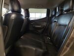 Mitsubishi L200 2015 Ruskea (beige)