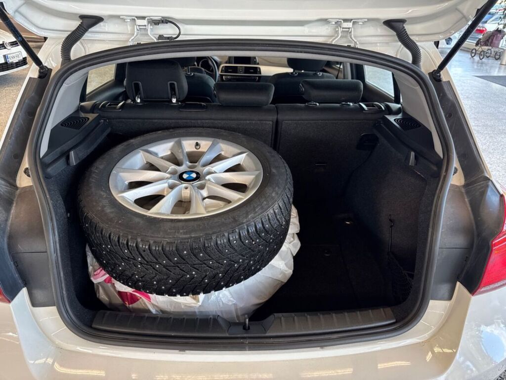 BMW 118 2018 Valkoinen