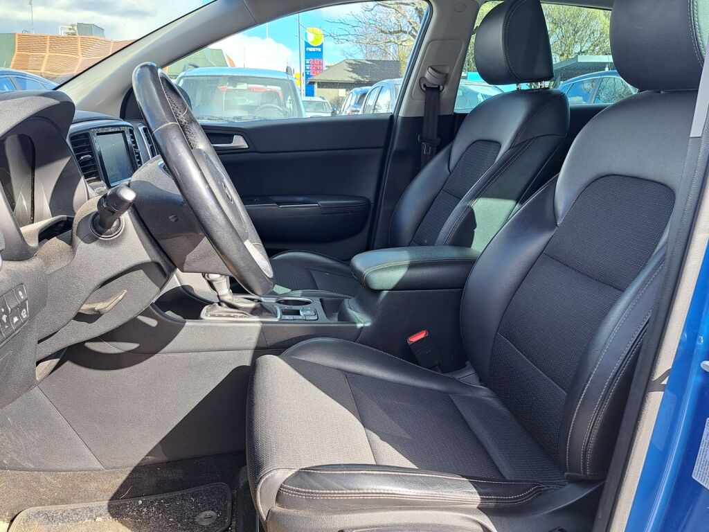Kia Sportage 2018 Sininen