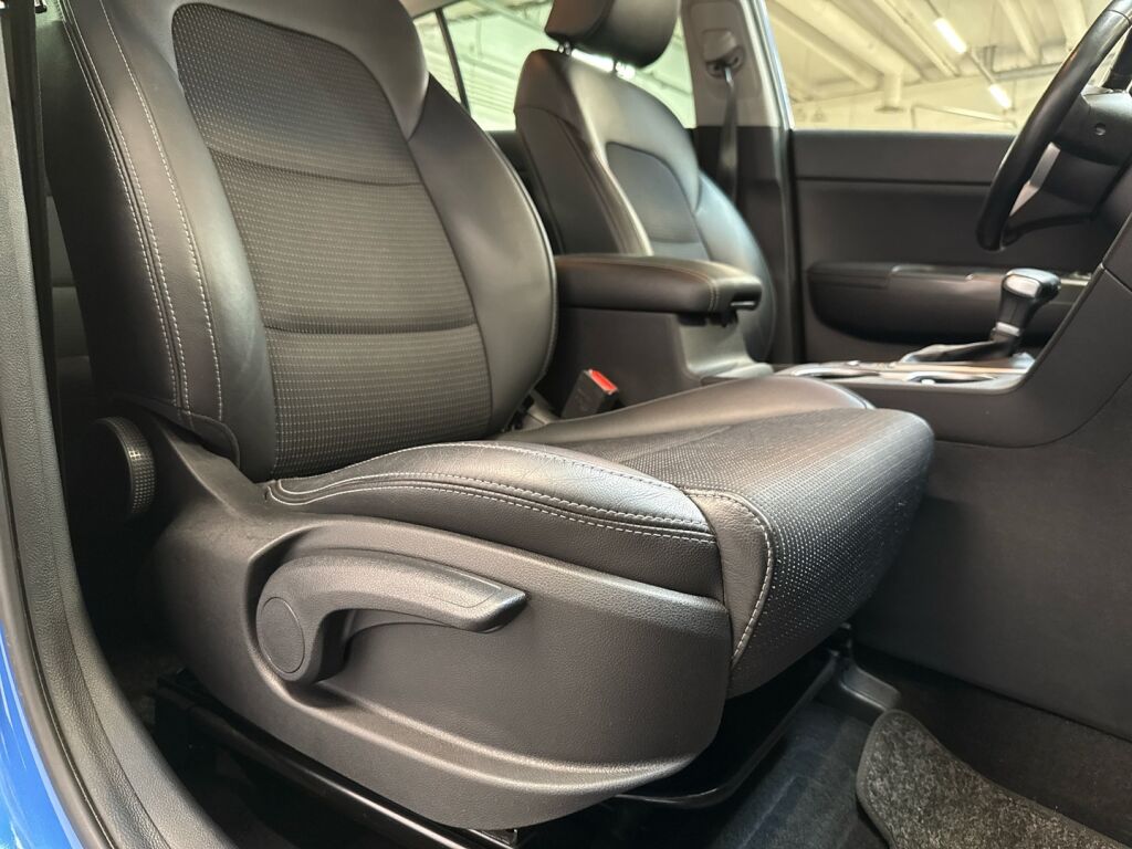 Kia Sportage 2018 Sininen