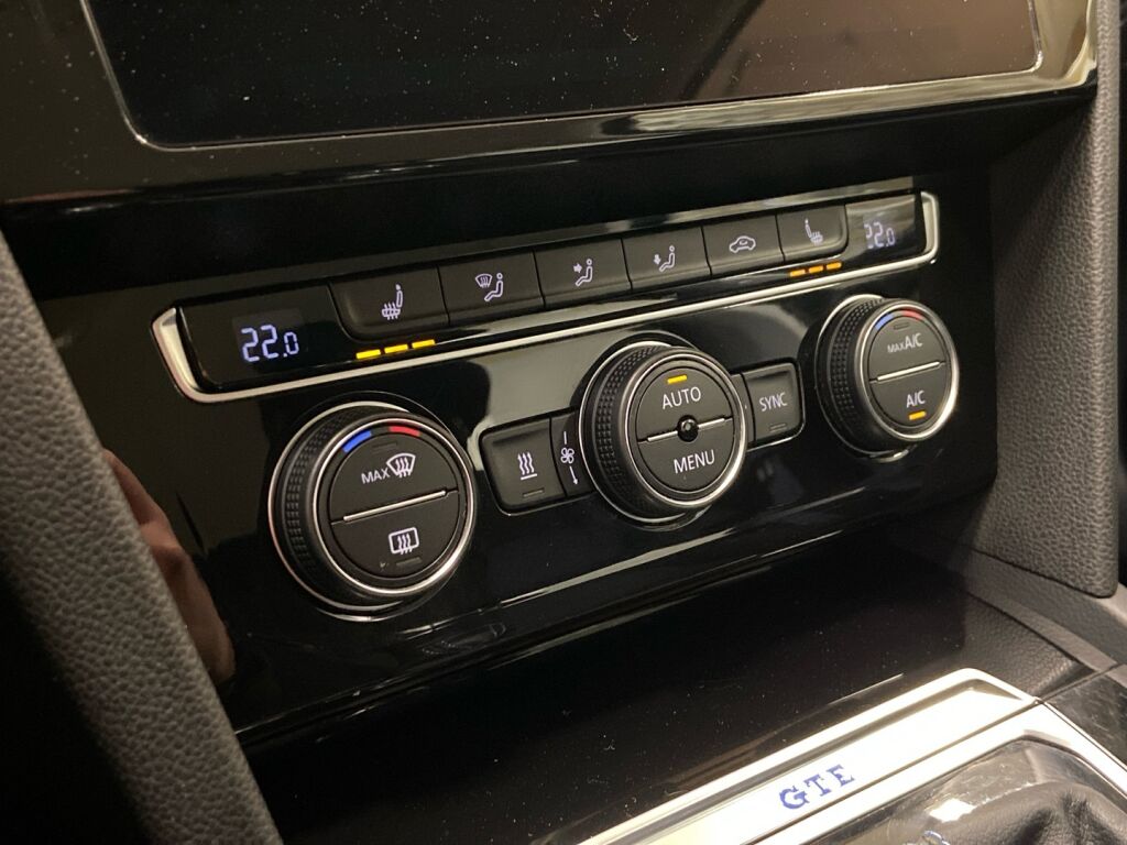 Volkswagen Passat 2018 Harmaa