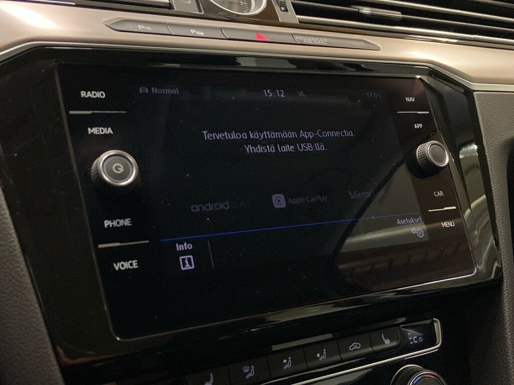 Volkswagen Passat 2018 Harmaa