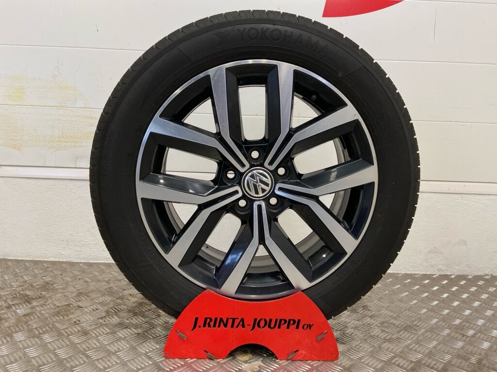 Volkswagen Passat 2018 Harmaa