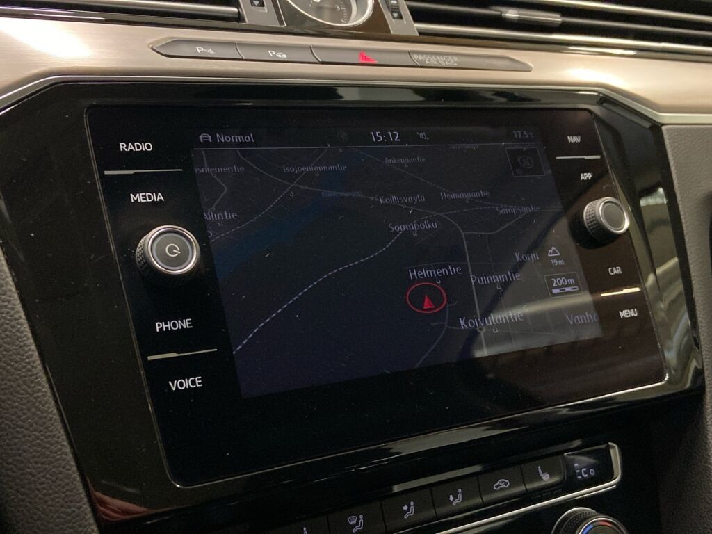 Volkswagen Passat 2018 Harmaa