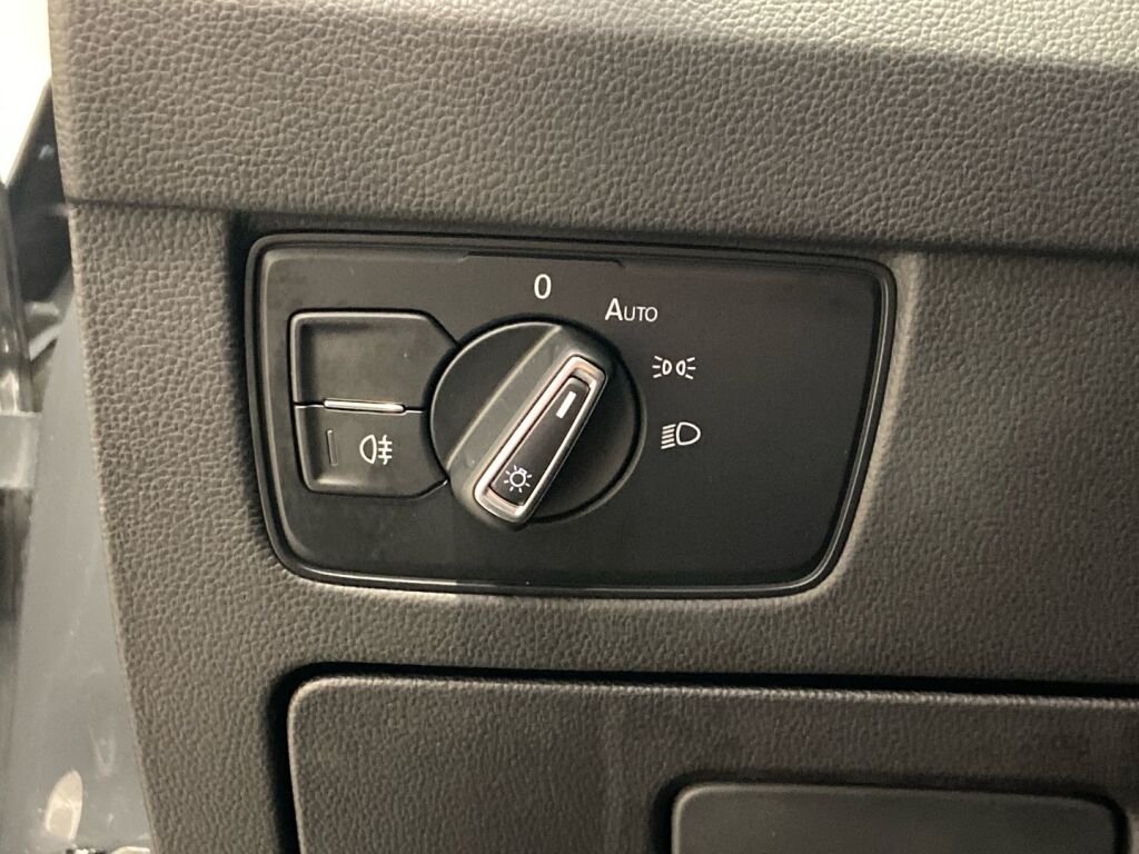 Volkswagen Passat 2018 Harmaa