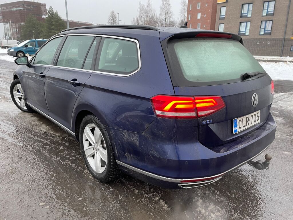 Volkswagen Passat 2018 Sininen