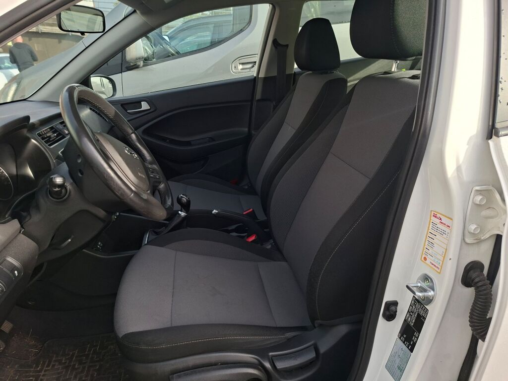 Hyundai i20 Hatchback 2019 Valkoinen
