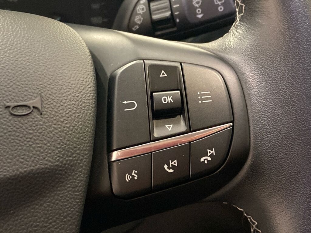 Ford Fiesta 2018 Valkoinen