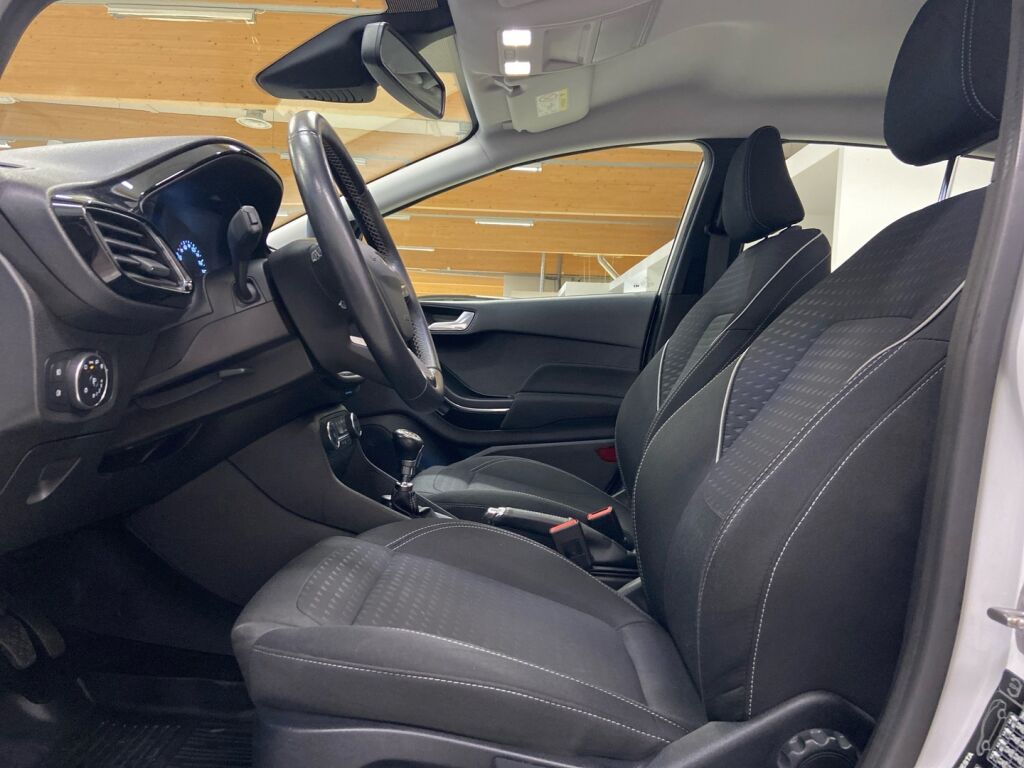 Ford Fiesta 2018 Valkoinen