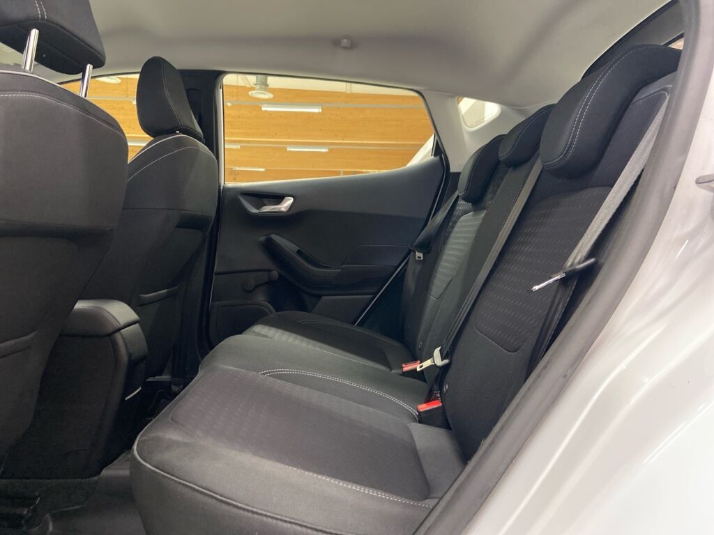 Ford Fiesta 2018 Valkoinen