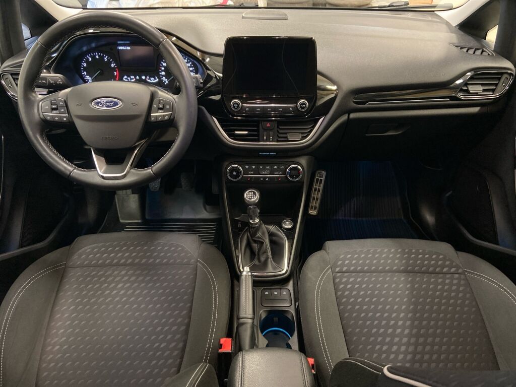 Ford Fiesta 2018 Valkoinen