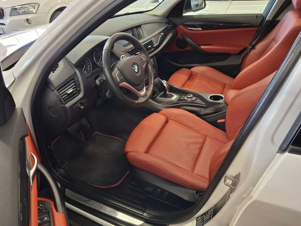 BMW X1 2013 Valkoinen