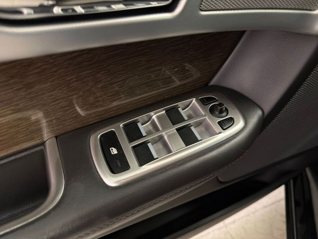 Jaguar XF 2014 Musta