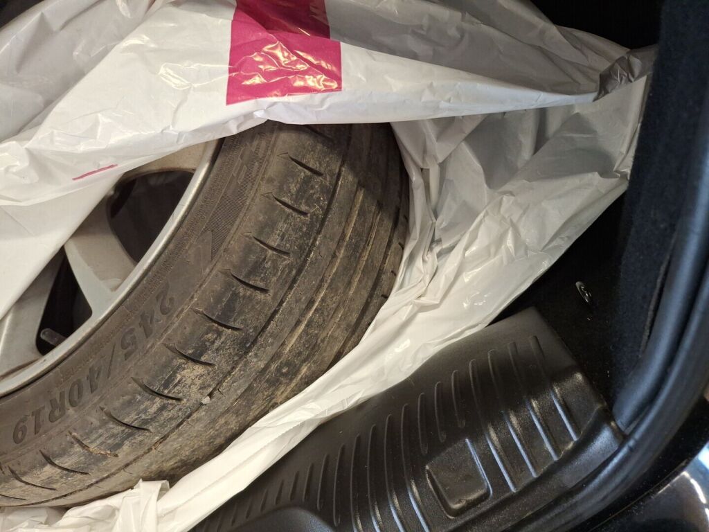 Jaguar XF 2014 Musta