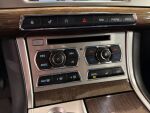 Jaguar XF 2014 Musta