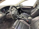 Volkswagen Passat 2015 Valkoinen
