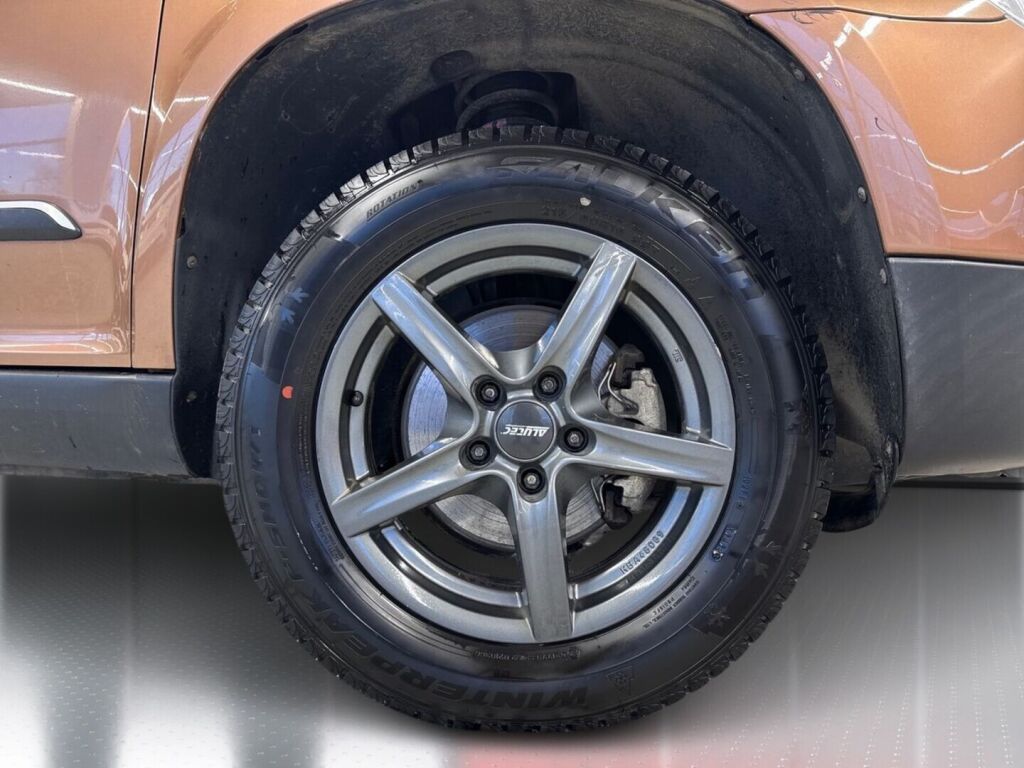 Skoda Yeti 2012 Ruskea (beige)