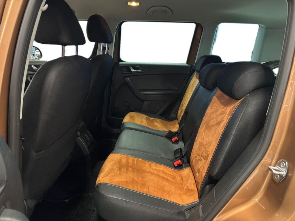 Skoda Yeti 2012 Ruskea (beige)