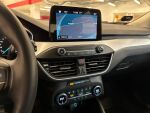 Ford Focus 2018 Ruskea (beige)