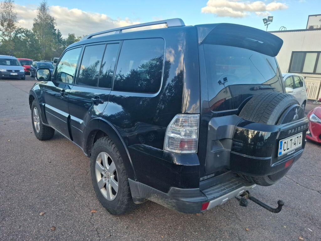 Mitsubishi Pajero 2007 Musta