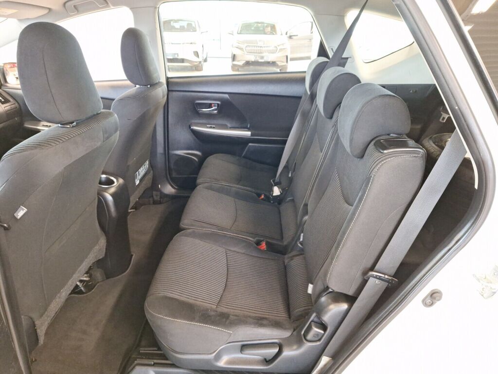 Toyota Prius+ 2018 Valkoinen