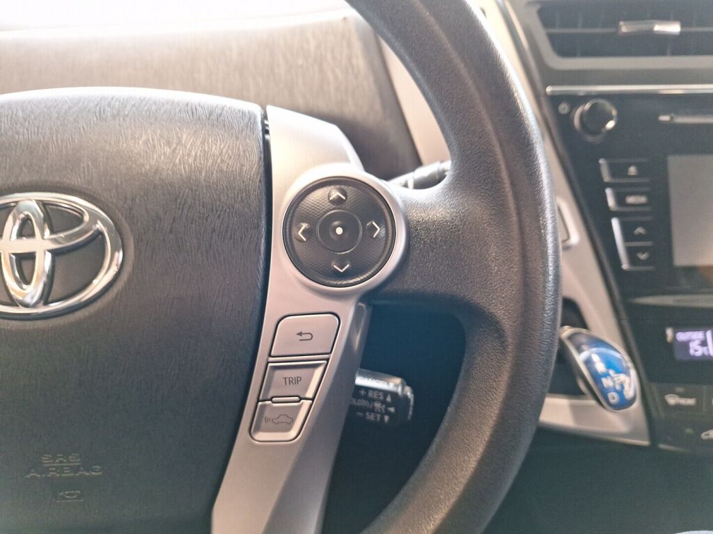 Toyota Prius+ 2018 Valkoinen