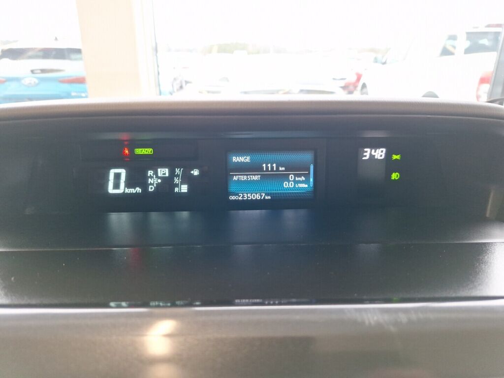 Toyota Prius+ 2018 Valkoinen