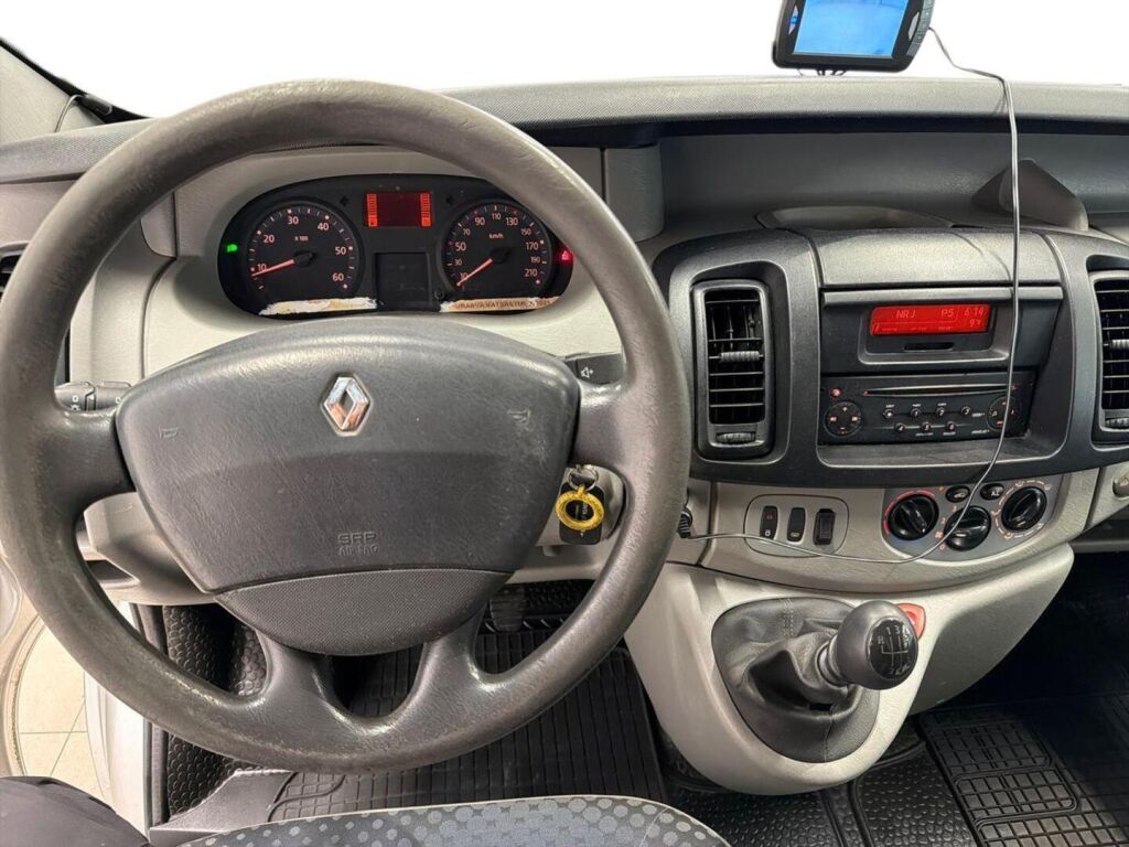 Renault Trafic 2010 Hopea