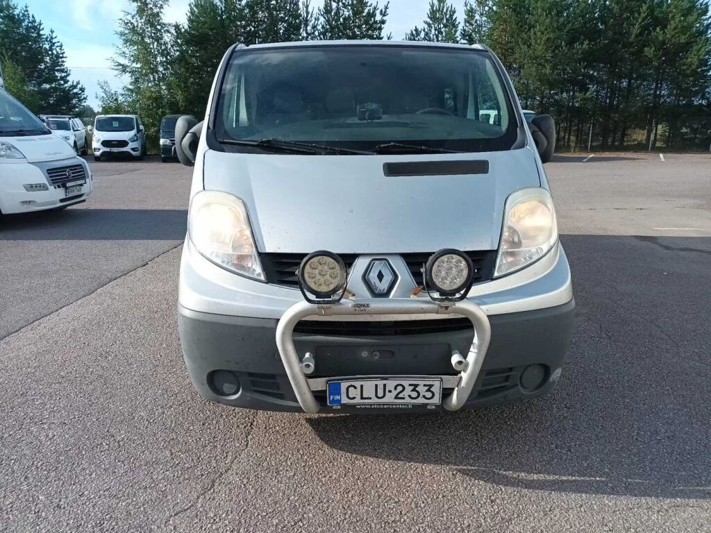 Renault Trafic 2010 Hopea
