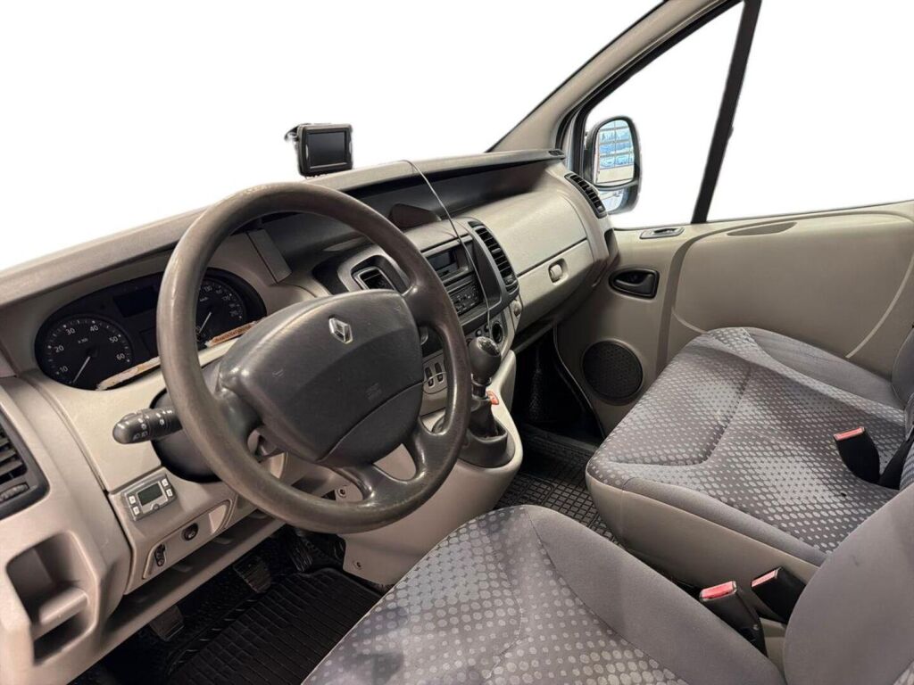 Renault Trafic 2010 Hopea