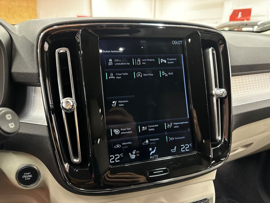 Volvo XC40 2018 Valkoinen